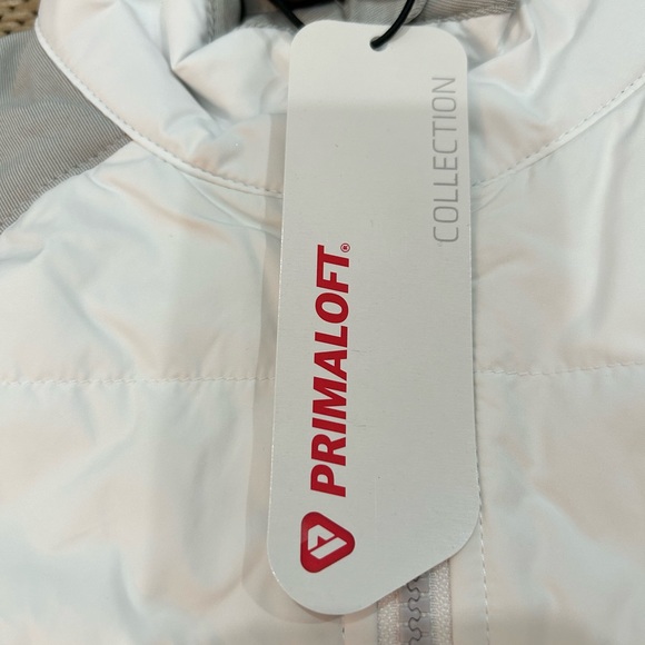 Womens Sleeveless Jacket - Picture 7 of 9